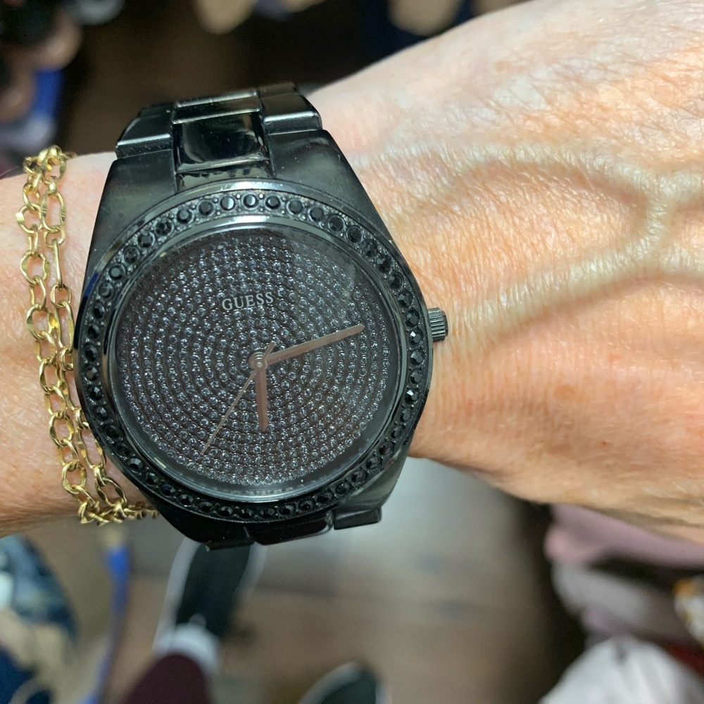 GUESS Black women’s Watch